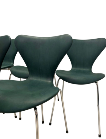 6 stk. Syverstole 3107 – Nypolstret i Pure Anilin Grøn | Arne Jacobsen & Fritz Hansen - Image 4