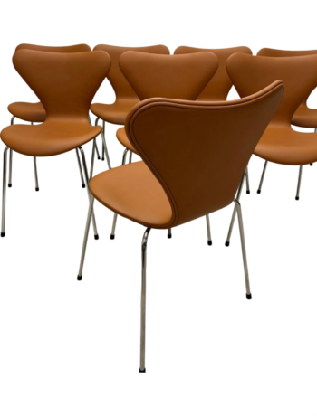 8. stk Arne Jacobsen Syverstol 3107 – Nypolstret i Cognac Soft Læder | Fritz Hansen - Image 5