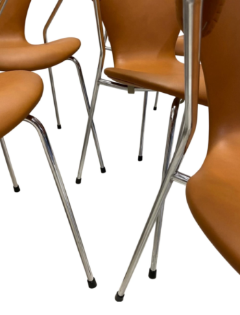 6. stk FH 3207 syver armstole af Arne Jacobsen, Nypolstrede i Cognac Semi-Anilin - Fritz Hansen - Image 4