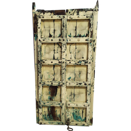 Detaljerig lys gul trædør