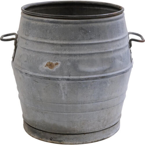 Gammel zinktønde med håndtag
