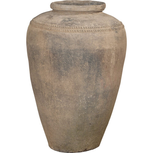 Gammel lerkrukke med patina