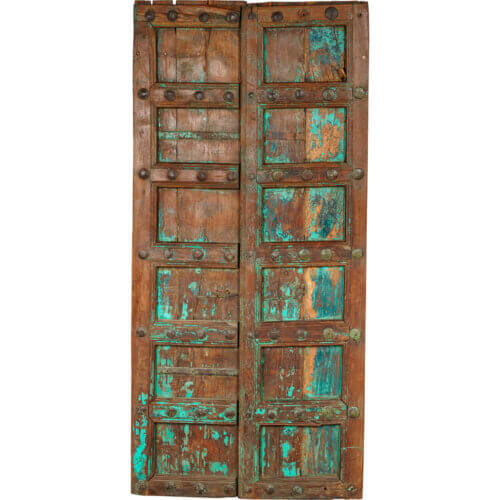 Gammel dør med farvespil