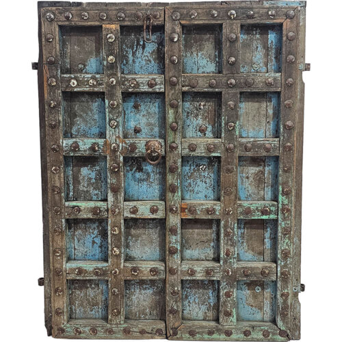 Rustik dør med flotte detaljer