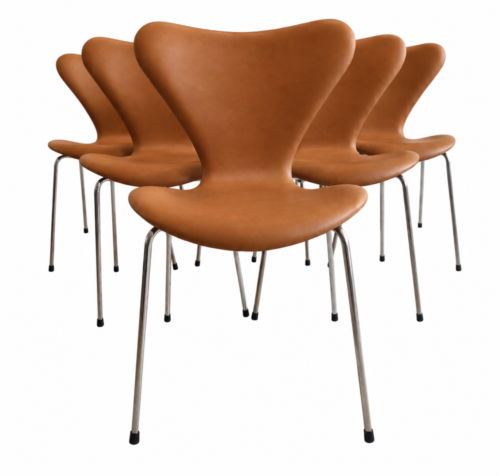 6 x Arne Jacobsen Syverstole (Model 3107) – Cognac Læder & Brun/Hvid Koskind