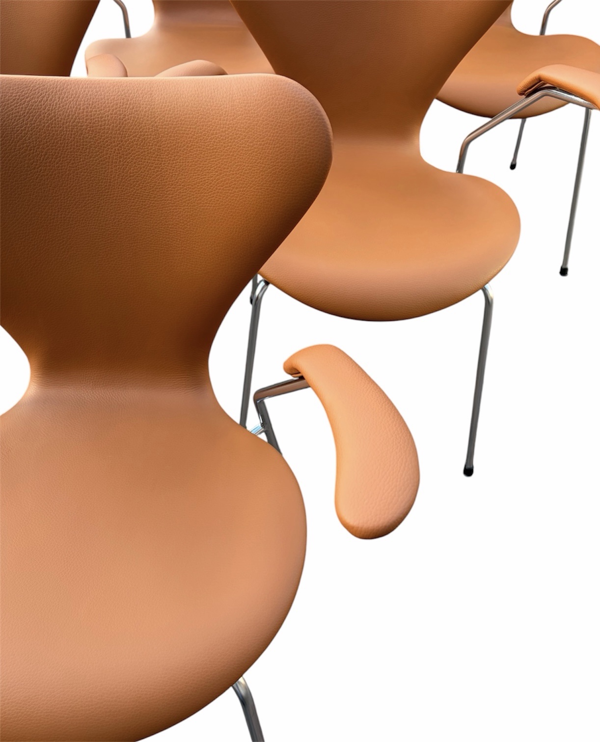 6. stk FH 3207 syver armstole af Arne Jacobsen, Nypolstrede i Classic Cognac Semi-Anilin – Fritz Hansen - Billede 3