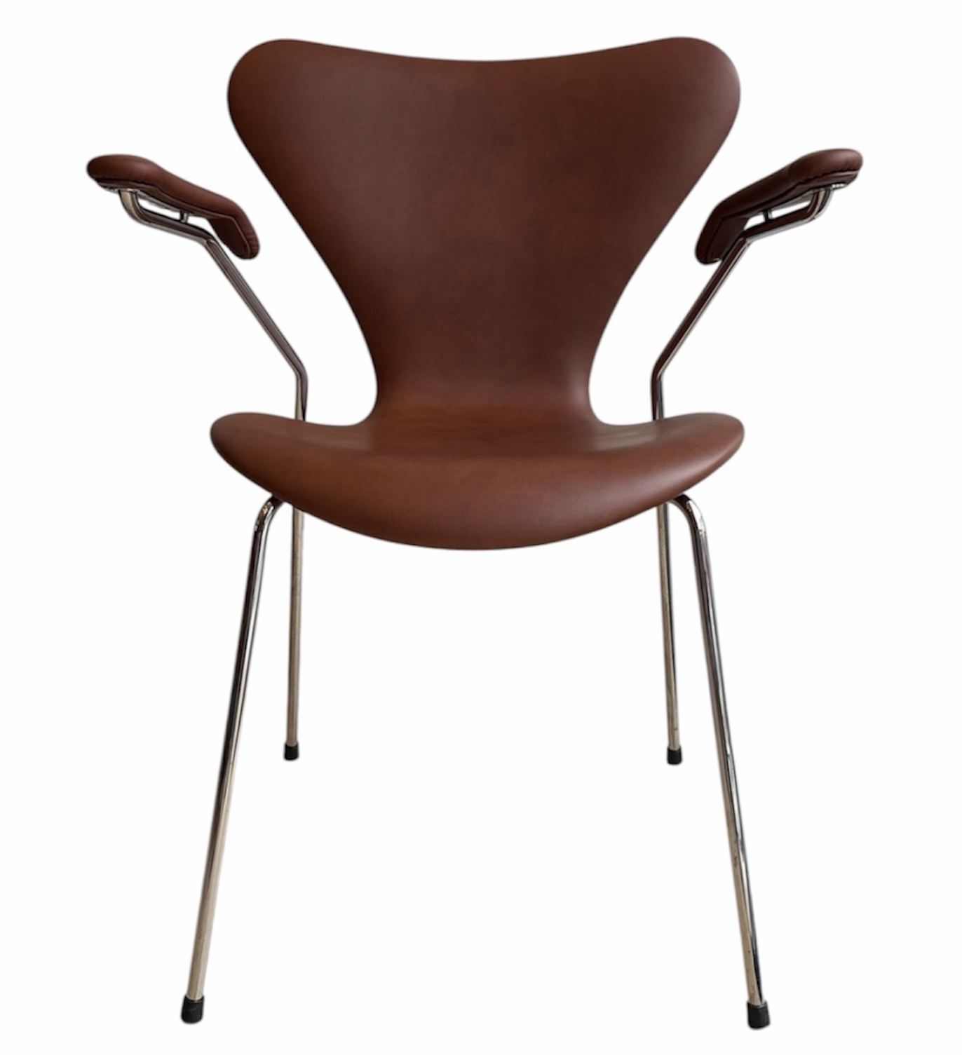 Arne Jacobsen Syver stol 3207 - Brandy Soft Semi anilin læder Arne Jacobsen Syver stol 3207 - Brandy Soft Semi anilin læder